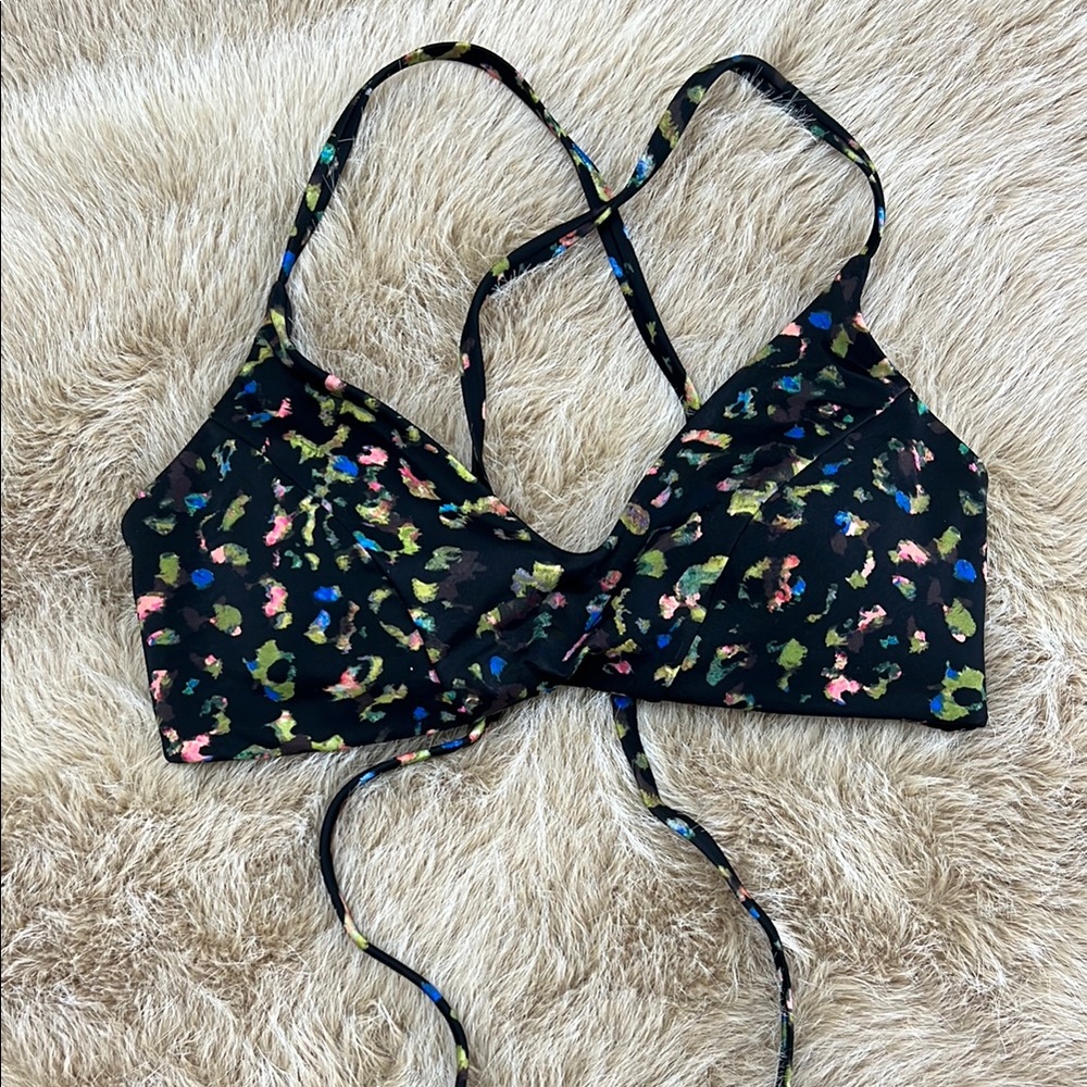 Athleta Abstract Leopard Print Bikini Top, size M